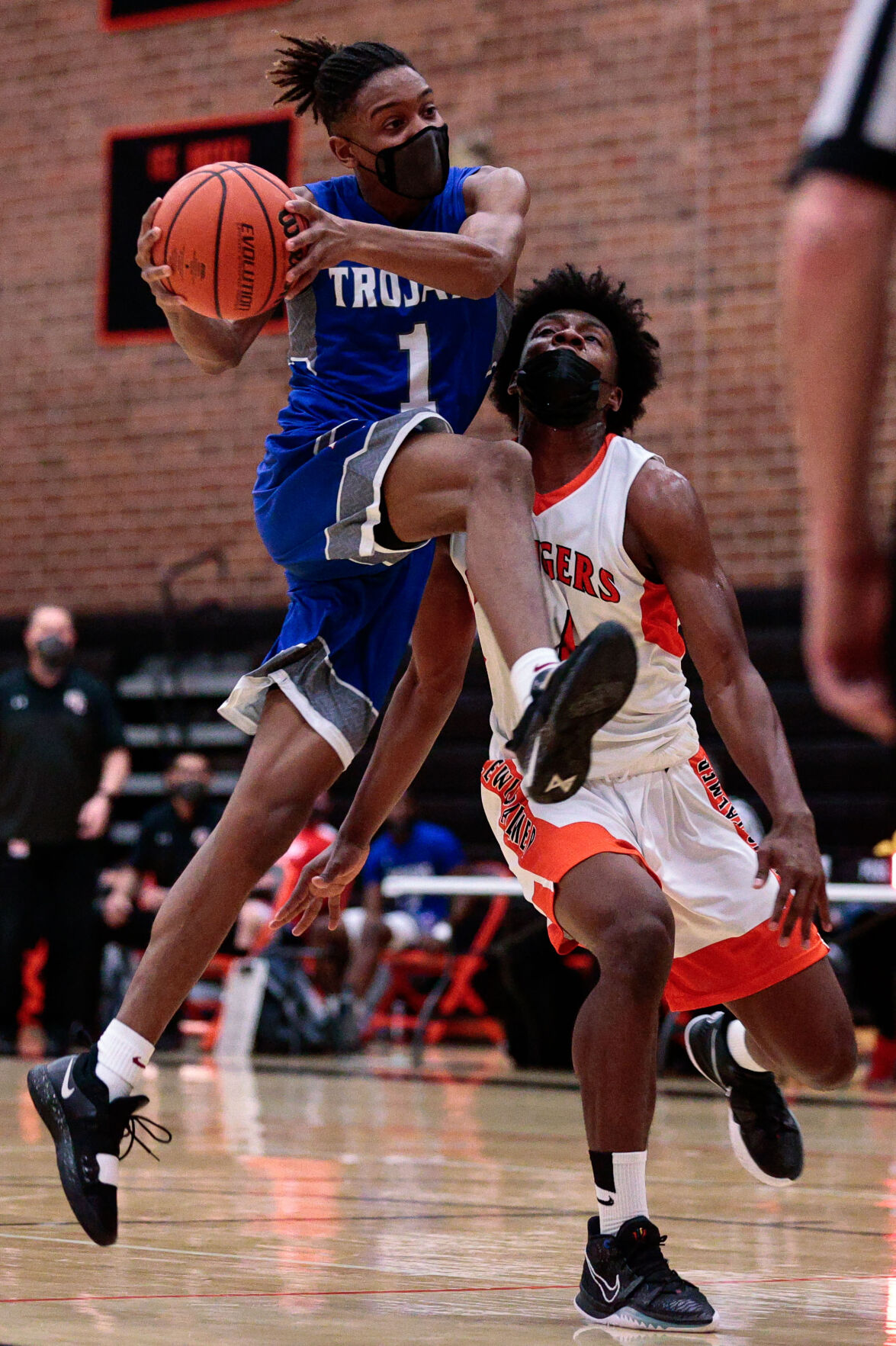 PREP BASKETBALL